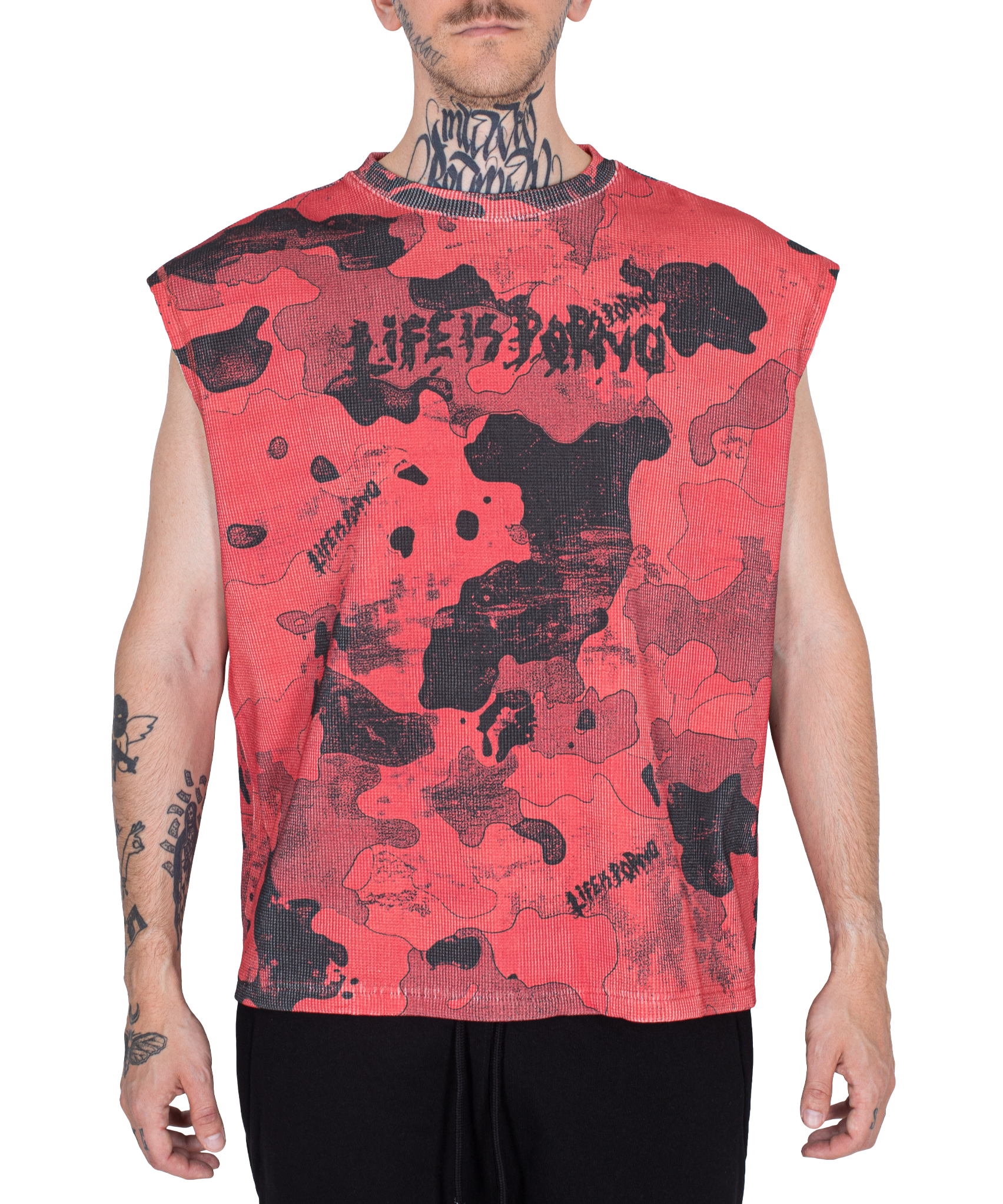 WAFFLE SLEEVELESS TOP: CAMO RED
