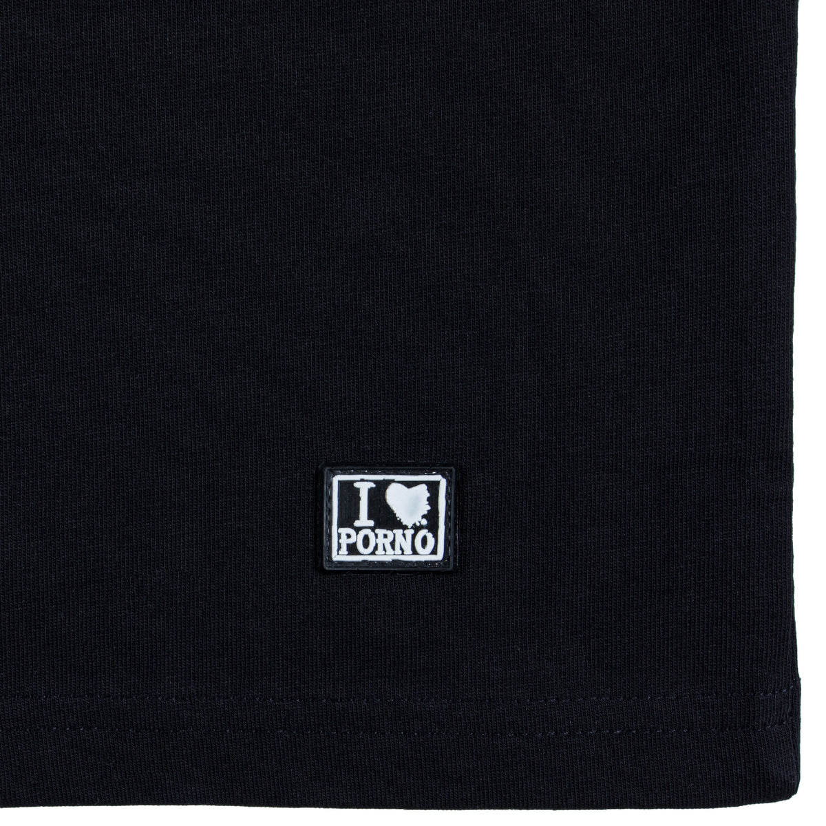 CHAIN TEE: BLACK